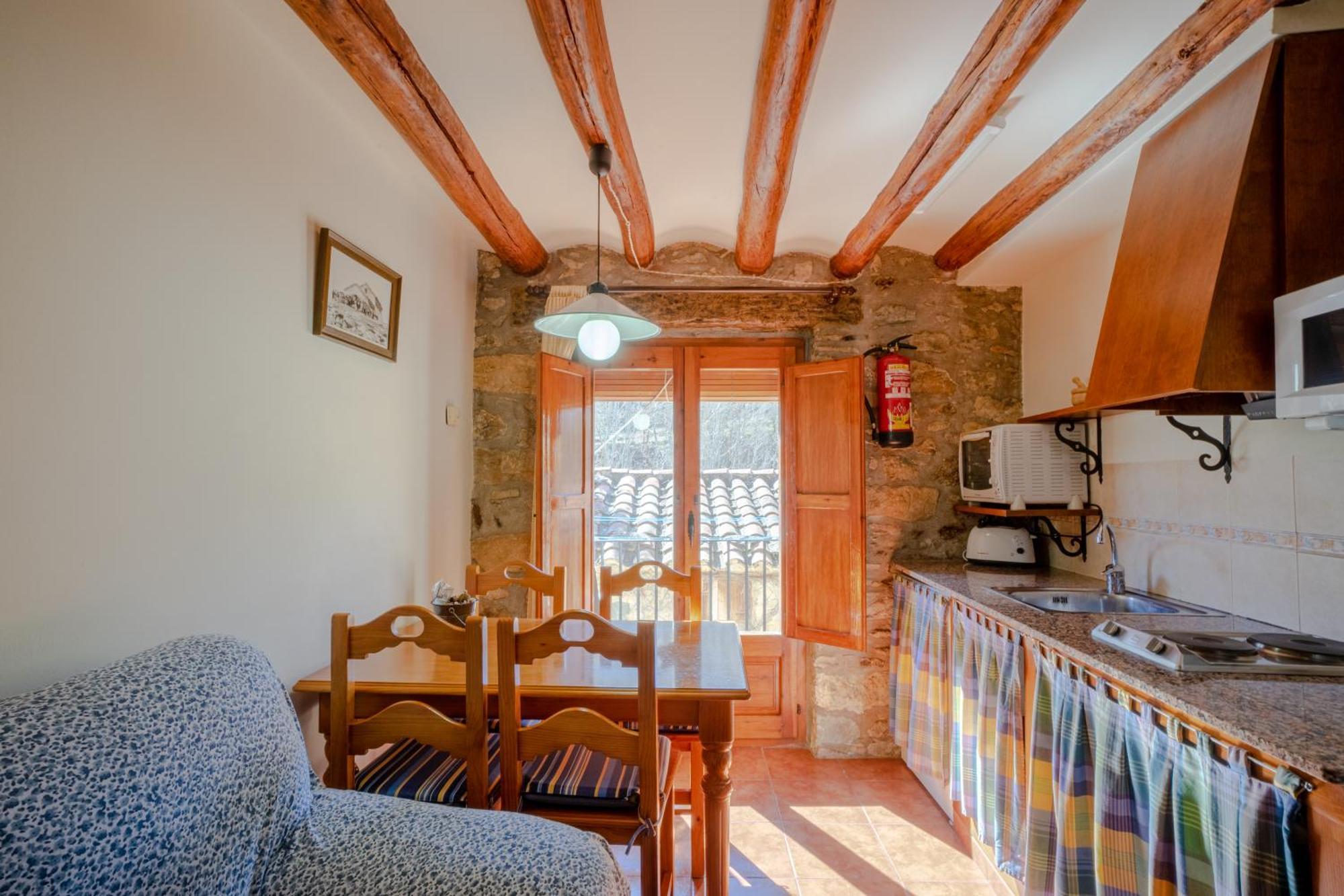 Casa Enduella Guest House Morella Ngoại thất bức ảnh